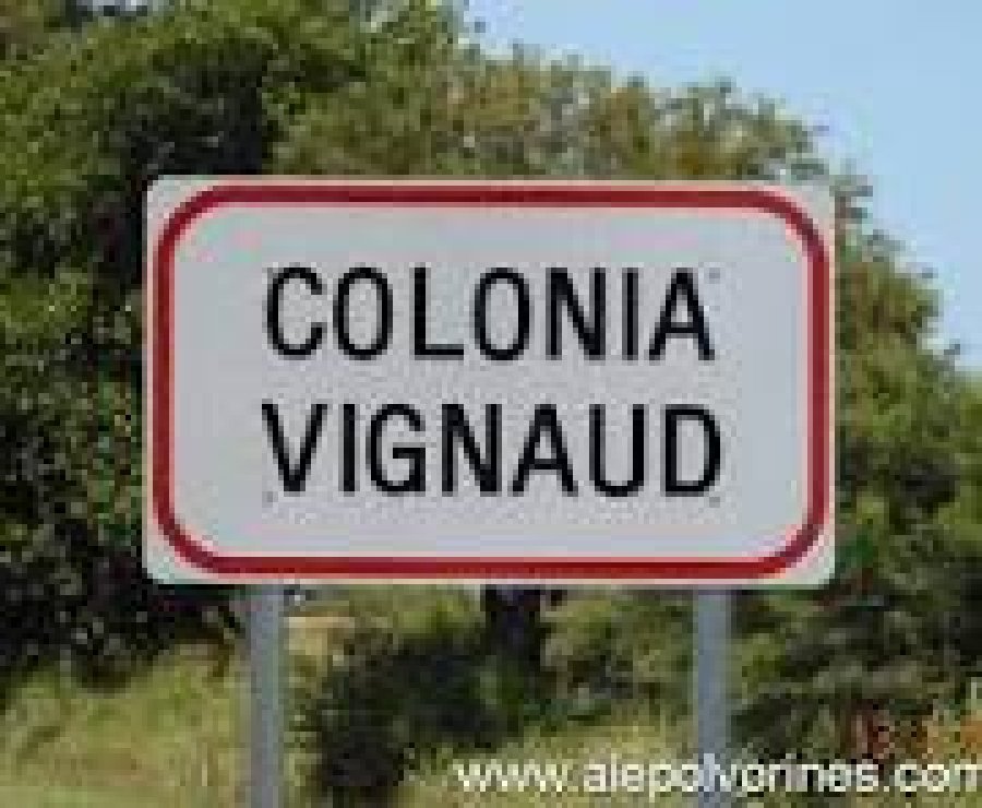 Cartel de bienvenida.