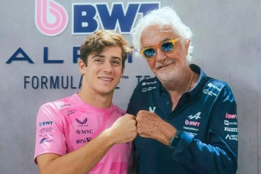 ACUERDO. Franco Colapinto y Flavio Briatore tras anunciarse la renovación.