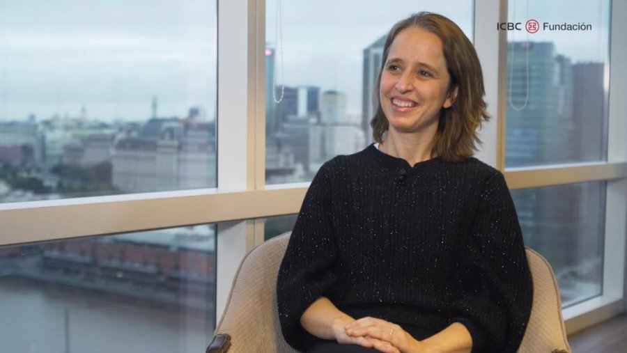 CONFERENCISTA. Sabine Papendieck, Coordinadora del Programa Argentino Carbono Neutro.
