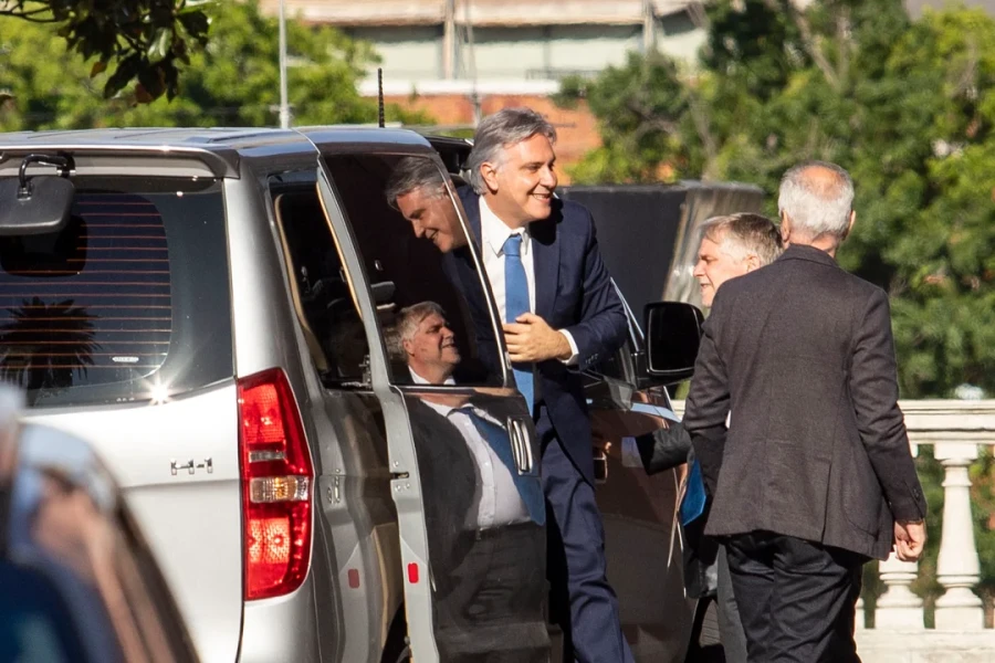 El Gobierno recibe a Llaryora y Orrego.