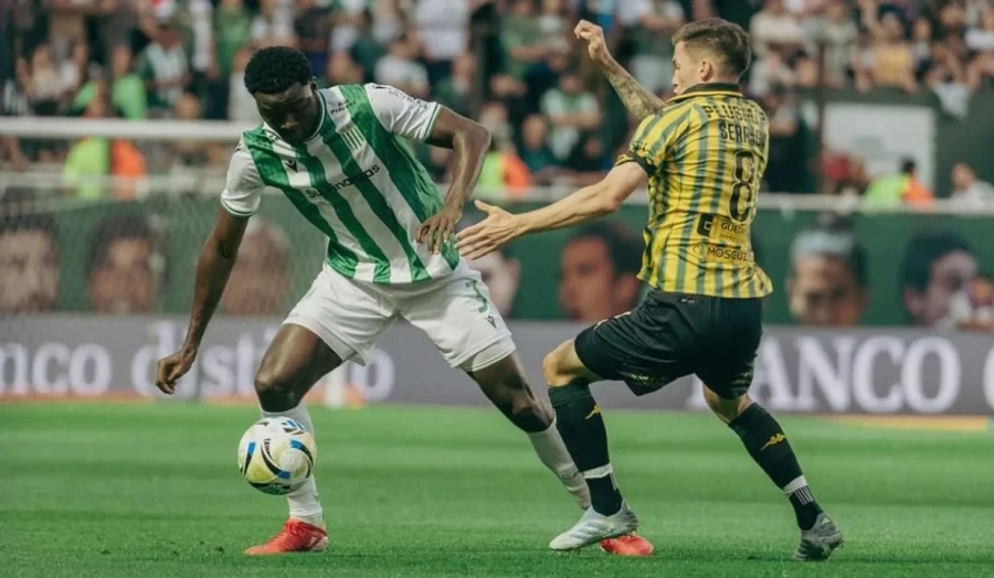 VICTORIA. Aldosivi quiere seguir en primera.