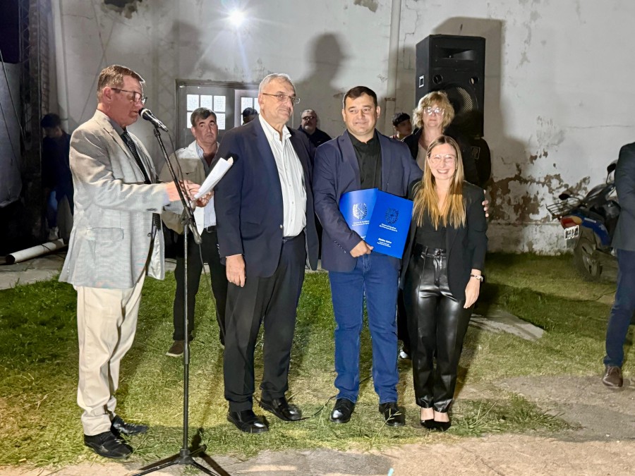 Un instante de la ceremonia protocolar.