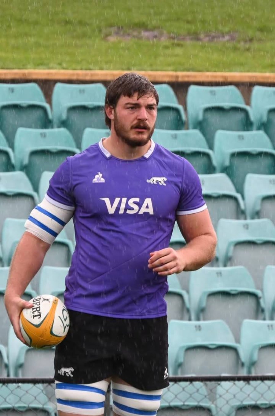 LISTO PARA LA ACCION. Pedro, a disposición de Felipe.