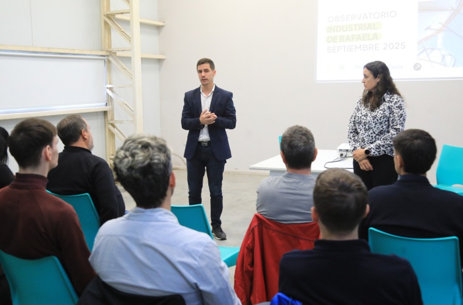 El informe relevó 54 empresas industriales de distintos tamaños y rubros.