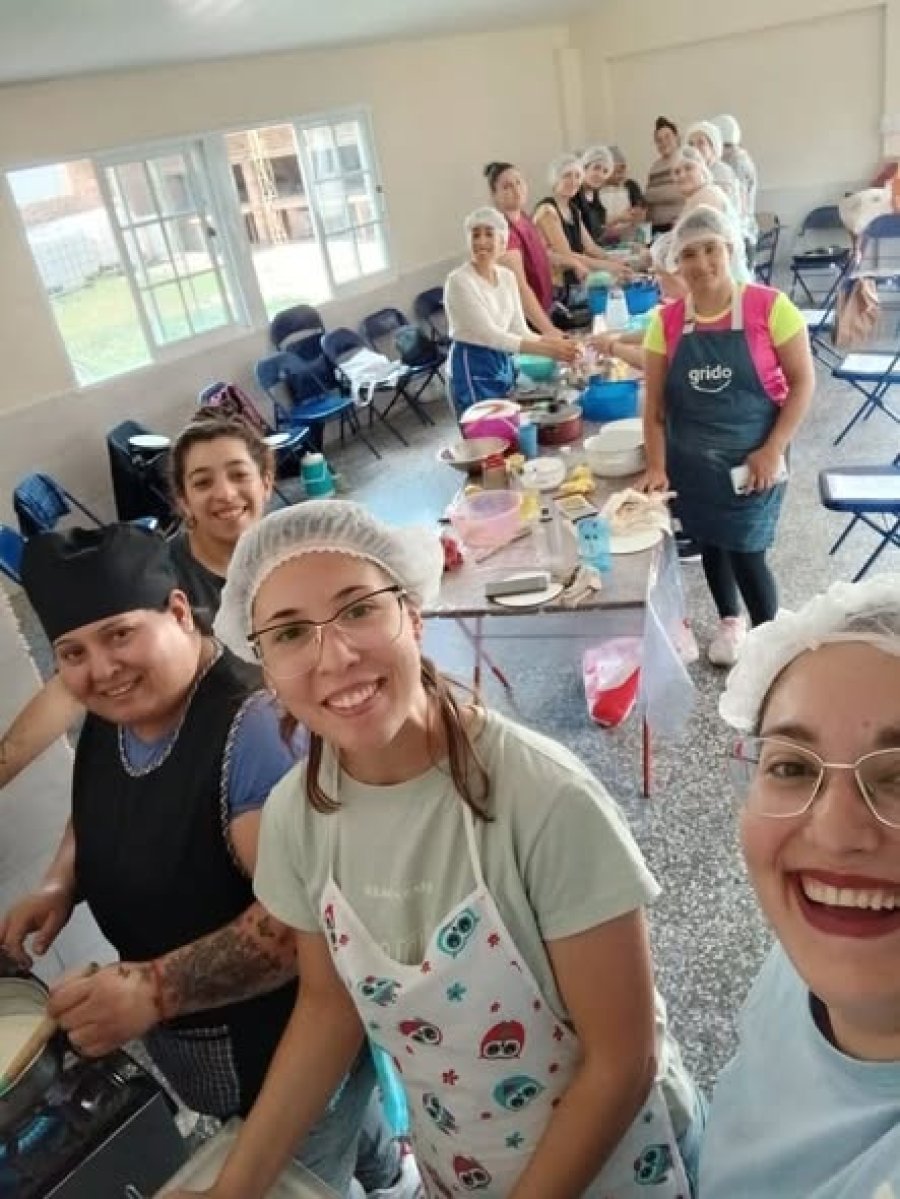 Participantes en uno de los encuentros de capacitación.