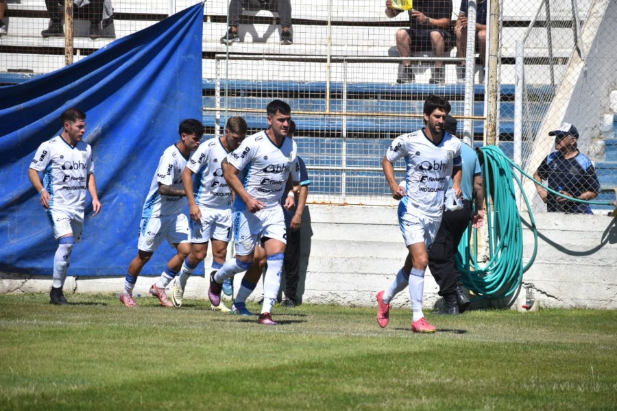 LA CREMA SE PRESENTARÁ EL SÁBADO EN EL MONUMENTAL