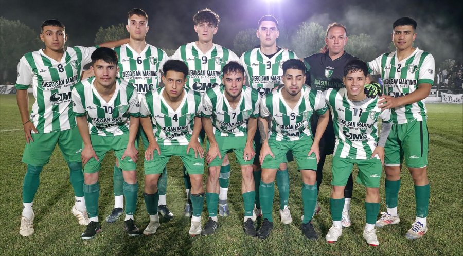 SIGUE EXPECTANTE. Con el triunfo quedó a un punto de Ferro.