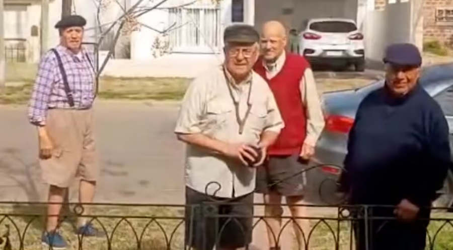 El video superó las 800 mil reproducciones en Instagram y generó más de 53 mil 'me gusta' y 1.500 comentarios.