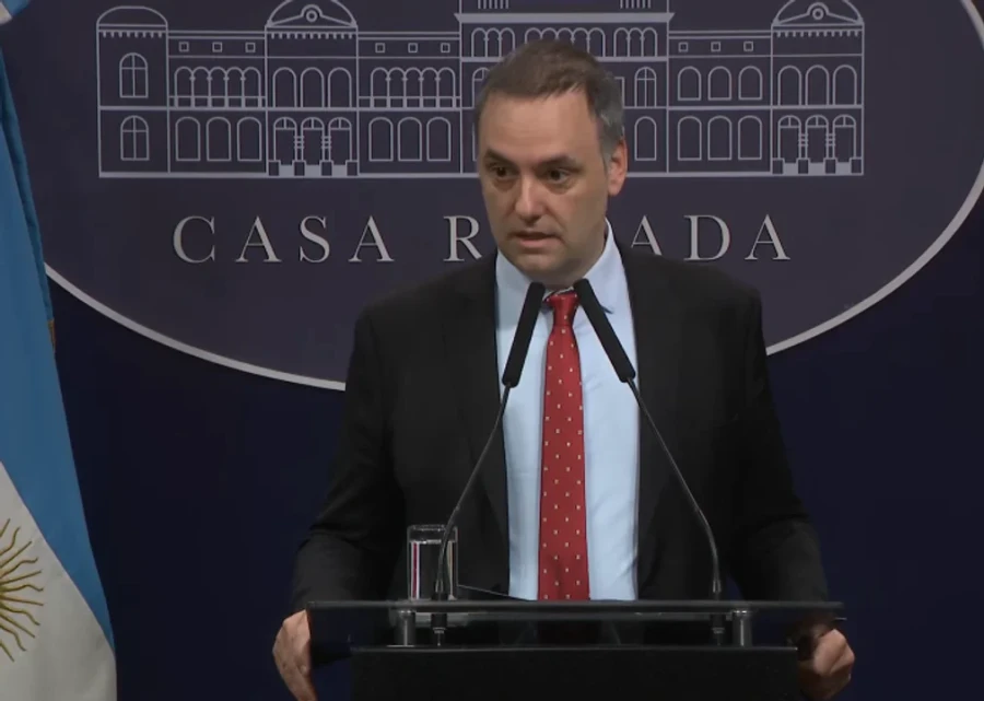 El jefe de Gabinete, Manuel Adorni.