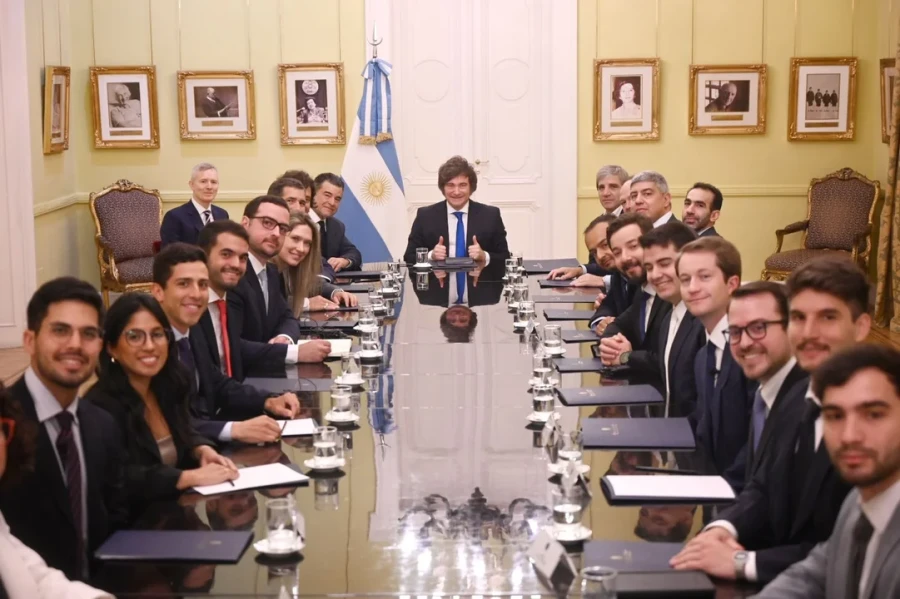 Javier Milei recibi&oacute; a Miguel Galuccio.