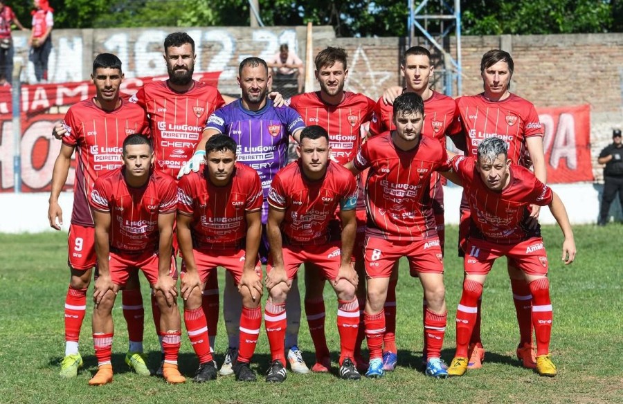 FERROCARRIL DEL ESTADO GANÓ Y SE MANTIENE FIRME EN LA CIMA DEL CLAUSURA