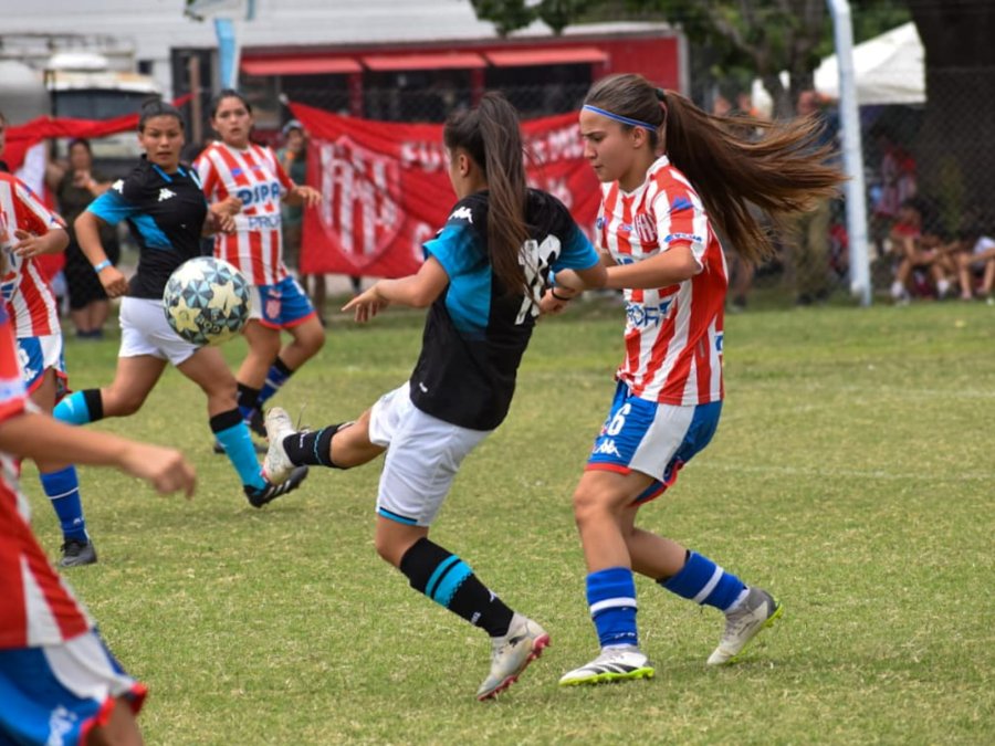 SE VIENE UN NUEVO SUEÑO CELESTE FEMENINO