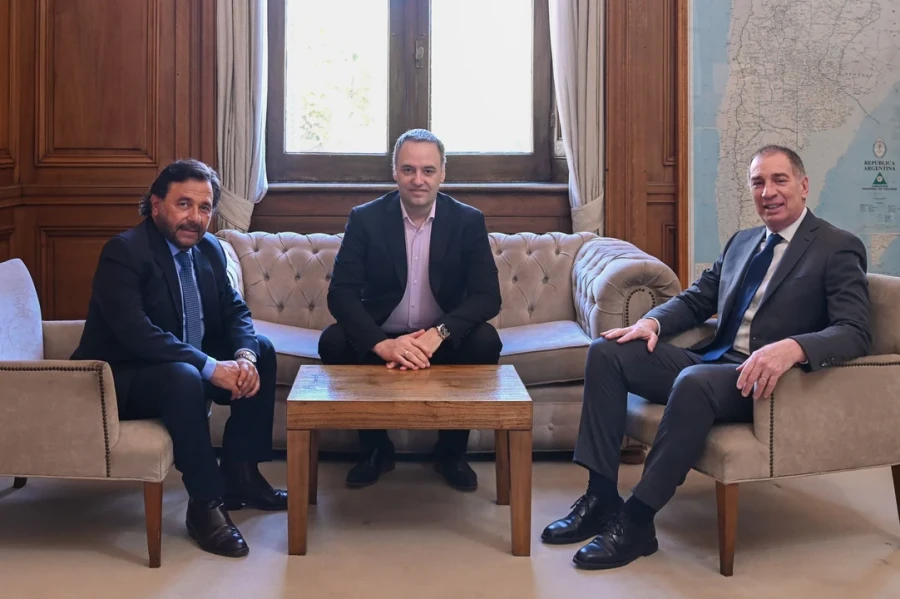 Gustavo Sáenz, uno de los gobernadores que ya se reunió con Santilli y Adorni.