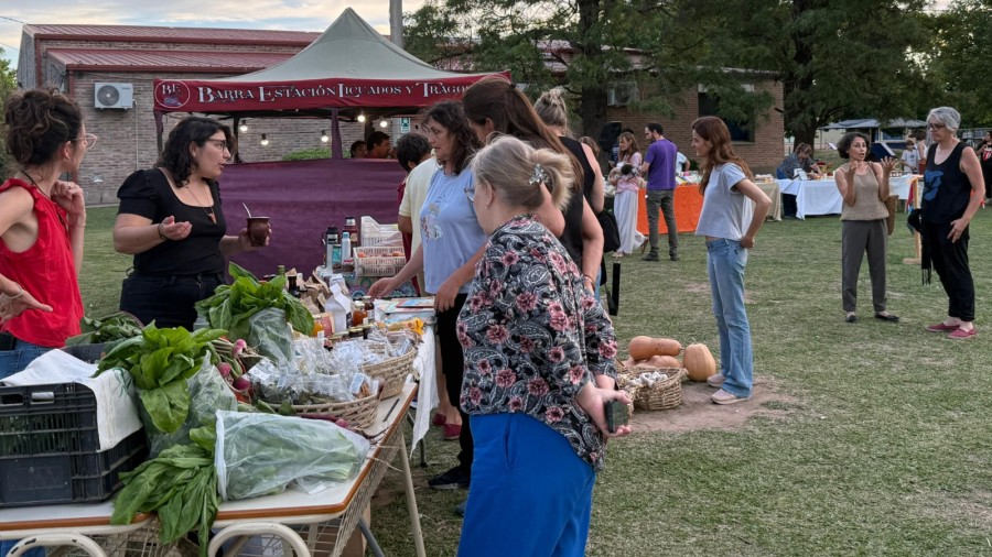 La jornada integró actividades de campo y un espacio académico abierto a la comunidad.