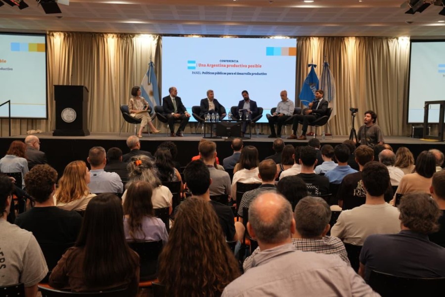 El objetivo del evento fue aportar al debate sobre estrategias de desarrollo.