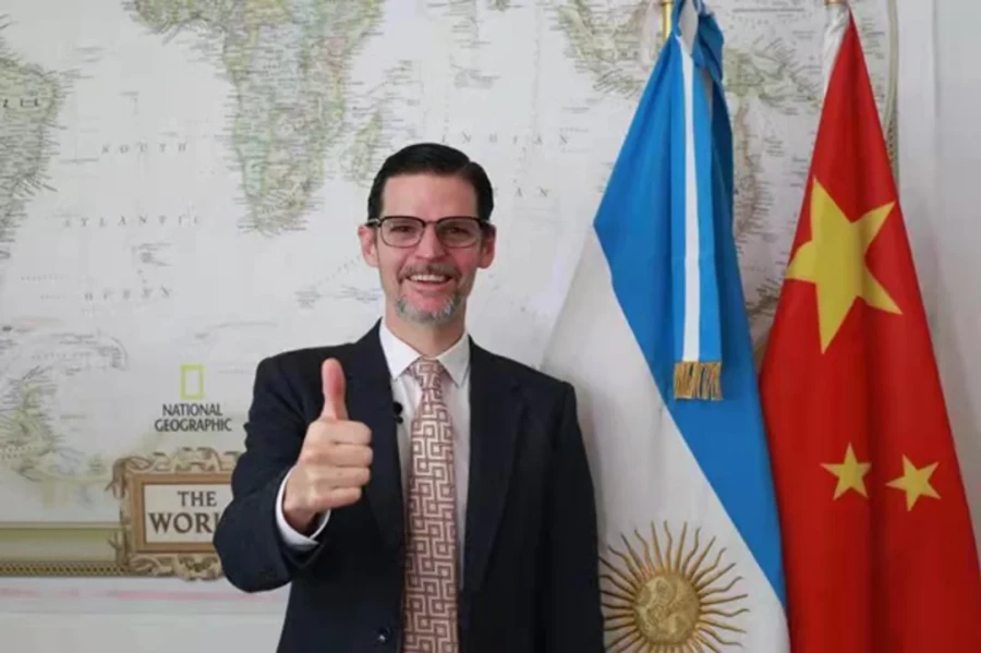 Sabino Vaca Narvaja, ex embajador argentino en China, criticó el acuerdo comercial entre la Argentina y los Estados Unidos.
