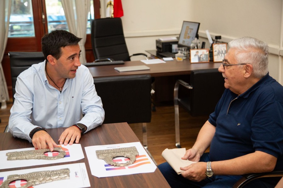 El secretario de Gestión de Registros Provinciales, Matías Figueroa Escauriza, encabezó la devolución.