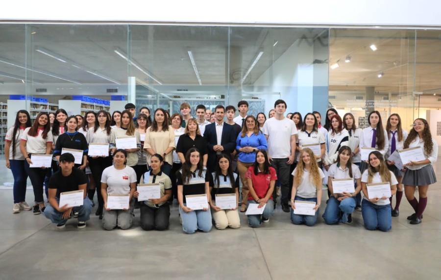 La actividad cont&oacute; con una importante participaci&oacute;n de estudiantes que se sumaron con entusiasmo a la propuesta.