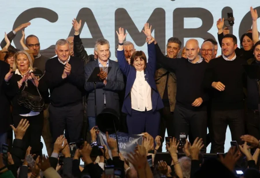 Macri junto a Bullrich y Rodríguez Larreta, la noche de la interna de agosto de 2023.