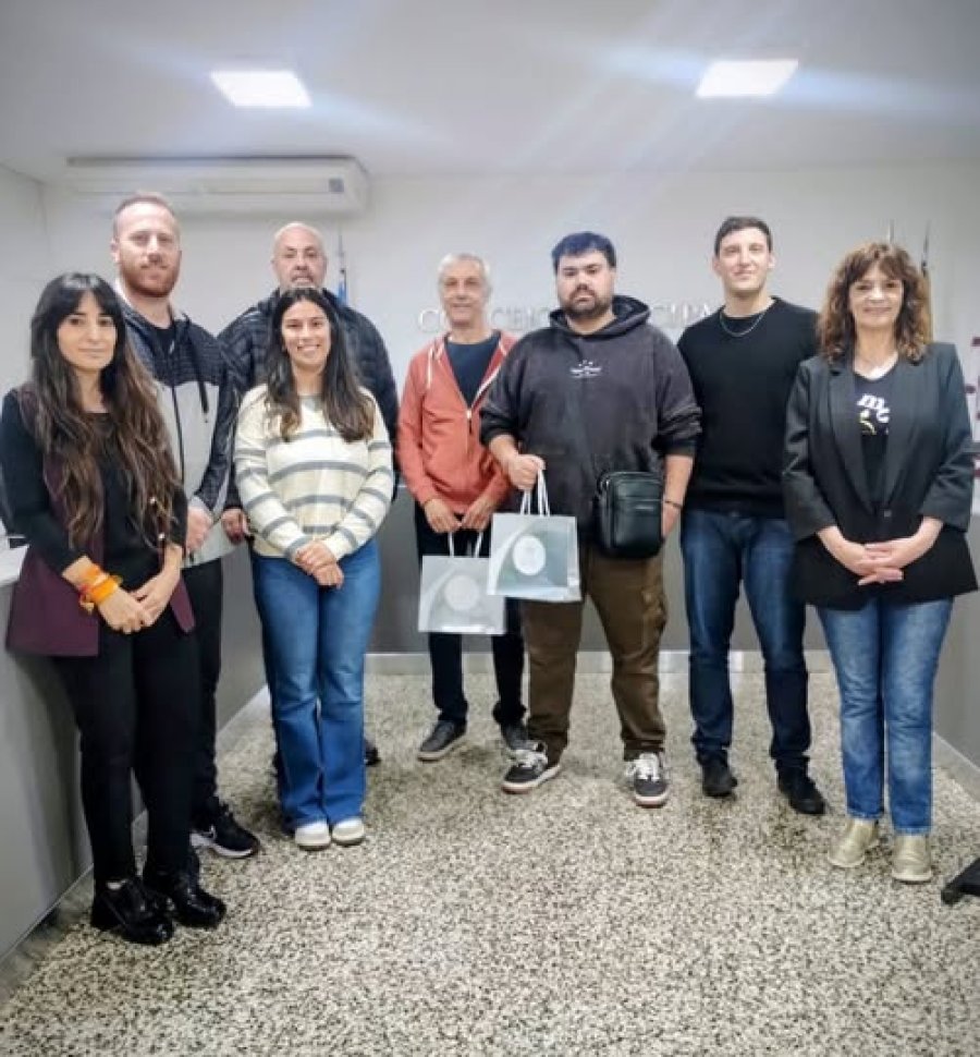 Los Ediles y los fotógrafos en el Recinto