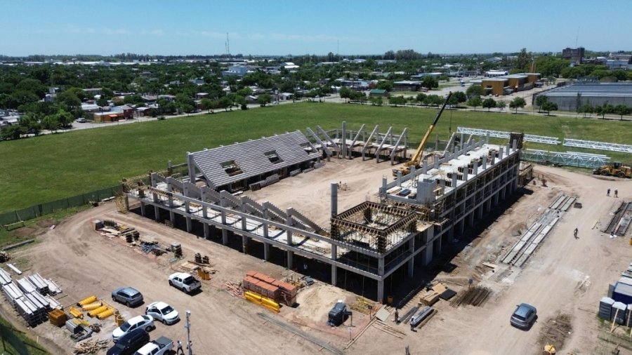 Los Suramericanos se disputarán en 2026 en tres sedes: Rosario, Santa Fe y Rafaela.