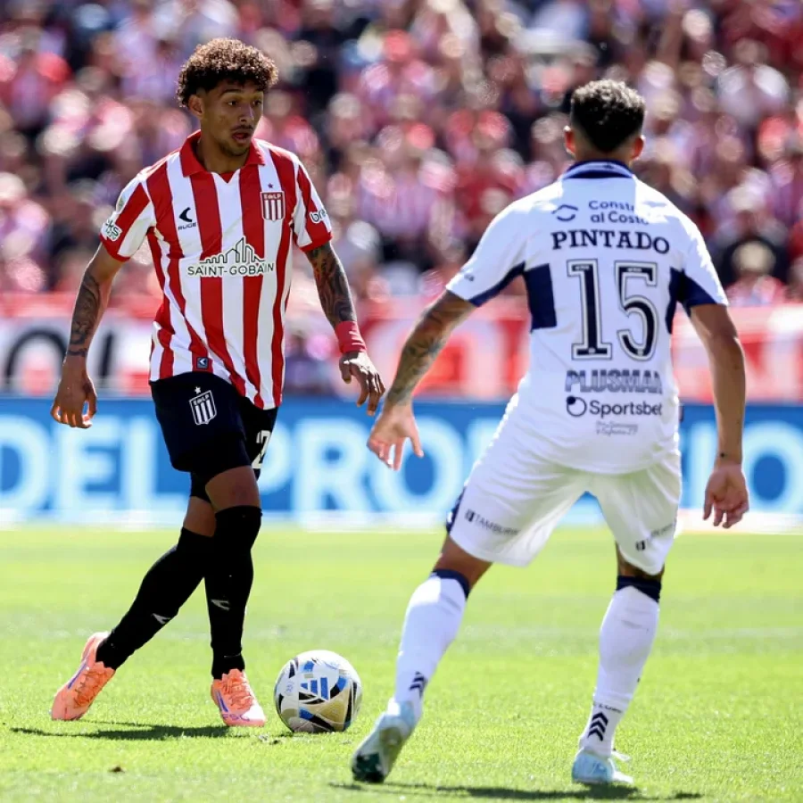 Estudiantes y Gimnasia podrían cruzarse en los playoffs del Torneo Clausura.