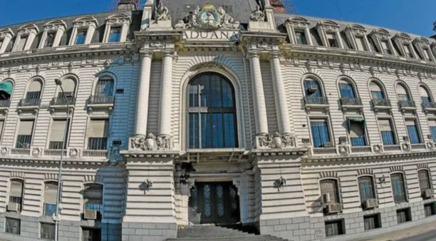 Dirección General de Aduanas.