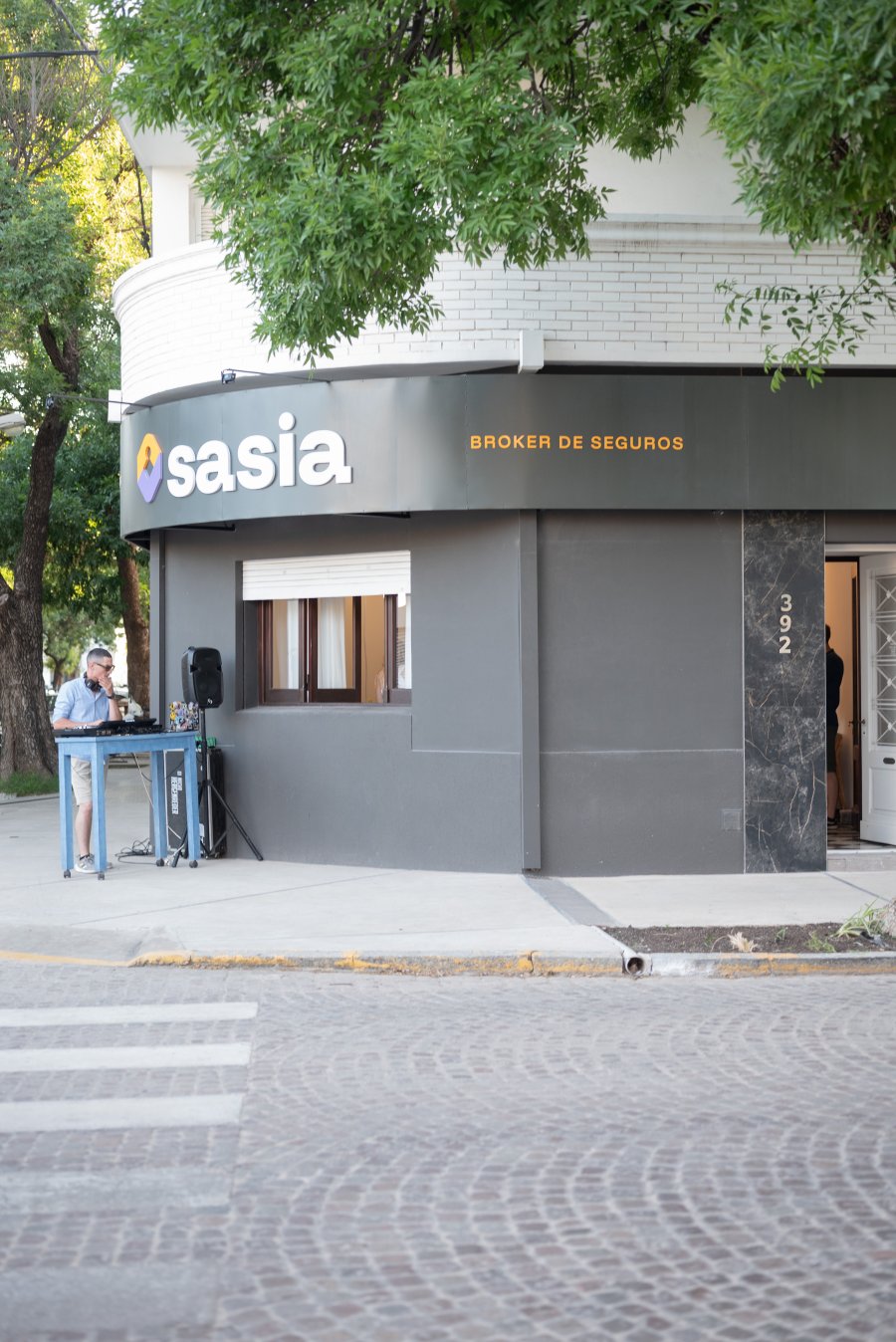 SEDE. Sasia Broker de Seguros se encuentra en la esquina de Necochea y San Lorenzo.
