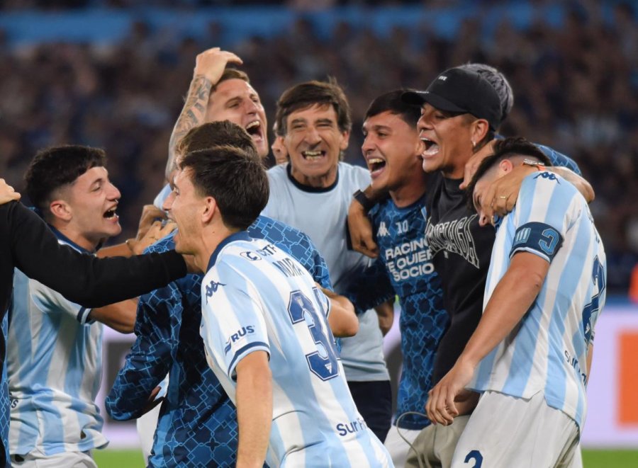 RACING AVANZÓ EN EL CLAUSURA DE LA LIGA PROFESIONAL