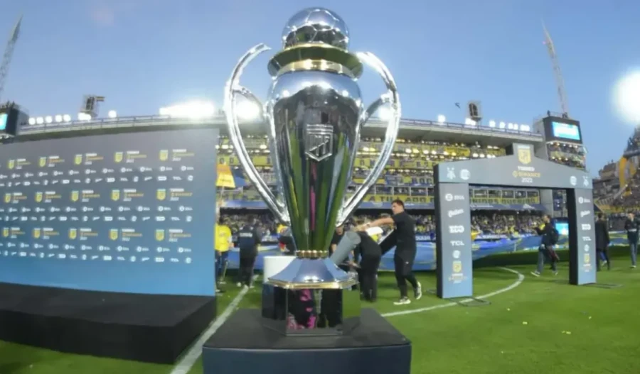 OBJETIVO. Cuatro equipos van por el campeonato.