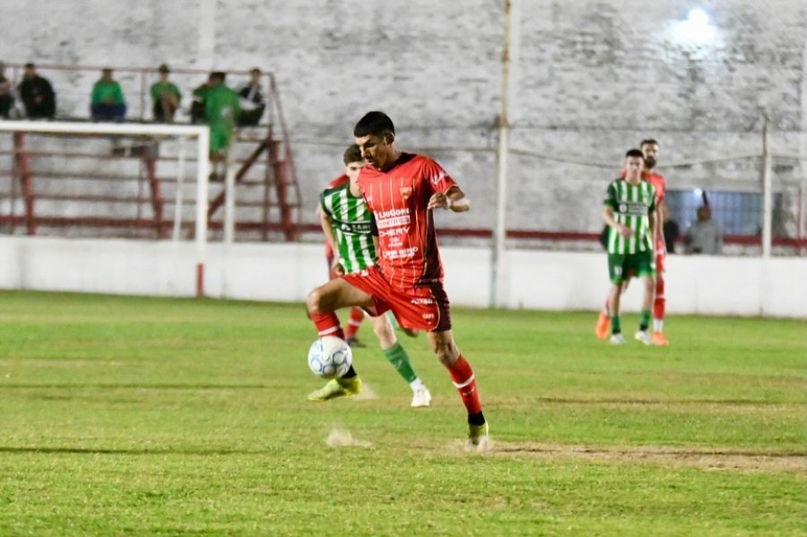 SIGUE DULCE. Ferro se metió en la final.