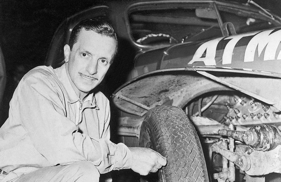 Juan Gálvez logró nueve campeonatos en el Turismo Carretera.