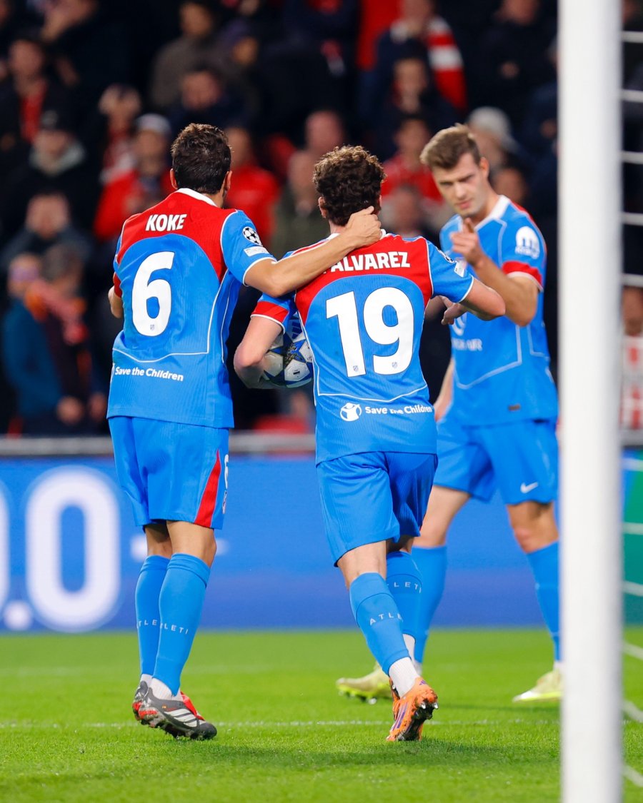 EMPATE PARCIAL. Fue convertido por Julián Alvarez para el equipo del Cholo Simeone.