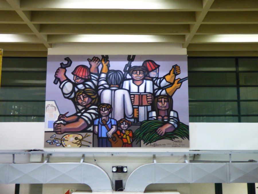 Tareas de traslado y montaje del mural “La cultura del trabajo”.