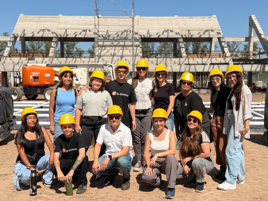 Ciclo de visitas organizado por el Área de Vinculación y Desarrollo Tecnológico de la Facultad de Arquitectura, Planeamiento y Diseño de la UNR.