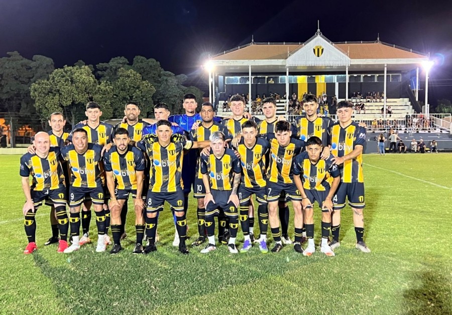 POR LA HAZAÑA. Tiene que lograr una goleada para seguir en el Regional.