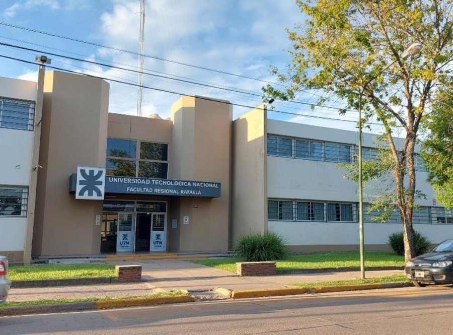 NUEVAS ALTERNATIVAS. La UTN Facultad Regional Rafaela dio a conocer sus propuestas para el sector productivo y profesional para el próximo año.