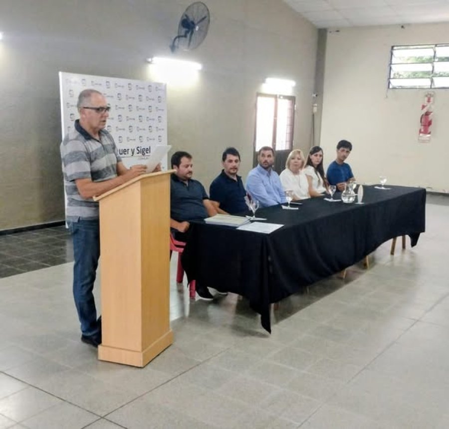 Un momento de la significativa ceremonia.