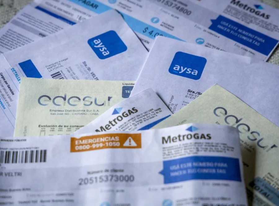 Los servicios siguen presionando al bolsillo.