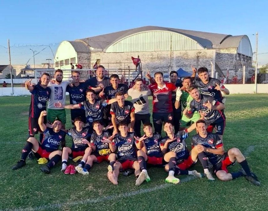 EL ROJO DE ATALIVA ES EL CAMPEÓN ABSOLUTO DE LA PRIMERA B