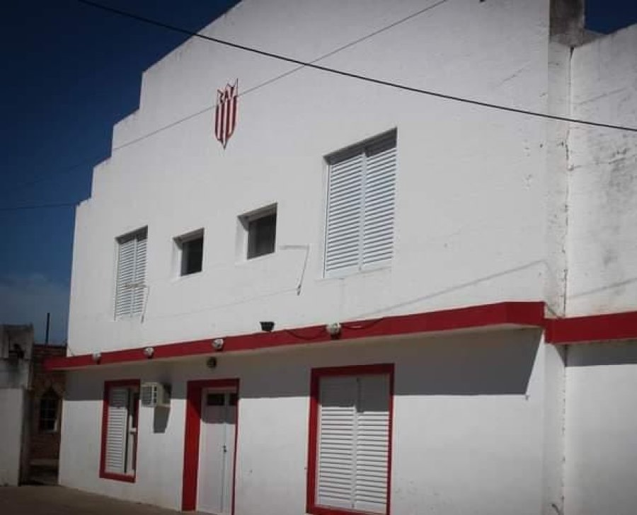 Fachada de la sede del Club Florida.