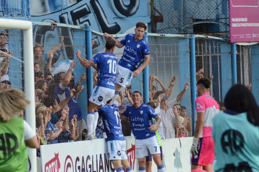&iexcl;&iexcl;Atl&eacute;tico volvi&oacute; a ganarle a San Mart&iacute;n y regres&oacute; a la Primera Nacional!!