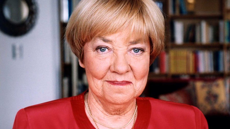 Mar&iacute;a Elena Walsh.