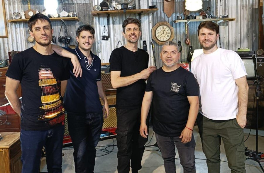 Ale Delbono y Los Farsantes presentar&aacute;n el videoclip de &ldquo;Lo Sensacional&rdquo;.