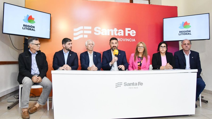 ACTA ACUERDO. La iniciativa busca mejorar el control de los recursos pesqueros, fortalecer la gesti&oacute;n ambiental y promover el turismo sustentable en la regi&oacute;n.