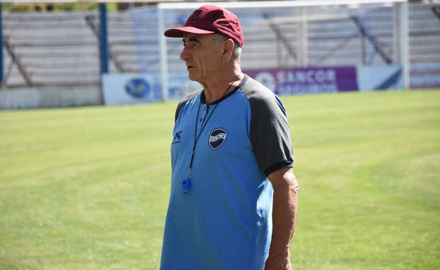 CONVENCIMIENTO. "Toque donde toque hay que salir a ganar", expres&oacute; el DT.