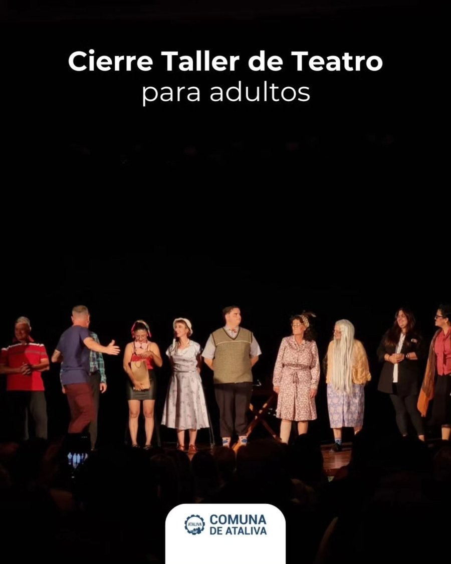 Coordinador y talleristas aprest&aacute;ndose para el saludo final.