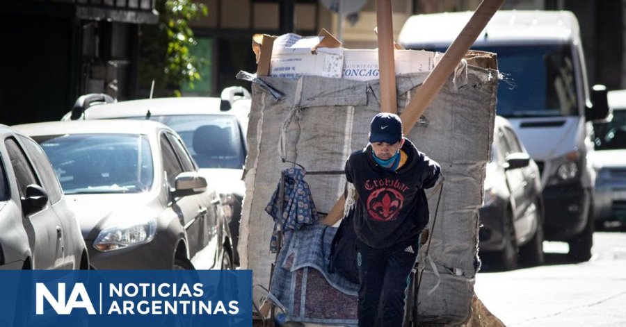 DOS A&Ntilde;OS DE MILEI. Seg&uacute;n un informe trimestral aseguran que hubo una "ca&iacute;da relevante" y detalla los factores que influyen en "el registro m&aacute;s bajo en a&ntilde;os".