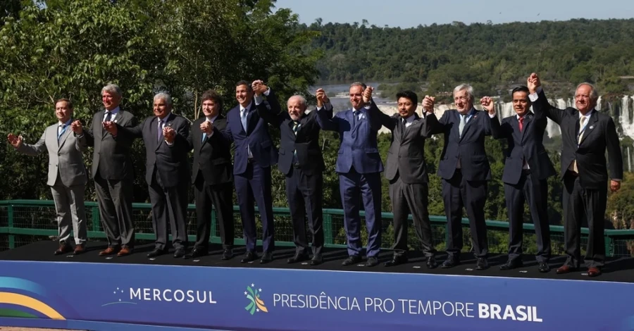 La foto familiar de los mandatarios. (FOTO NA)