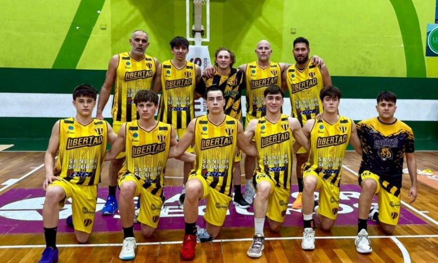 El equipo de primera divisi&oacute;n del Club Deportivo Libertad de Sunchales.